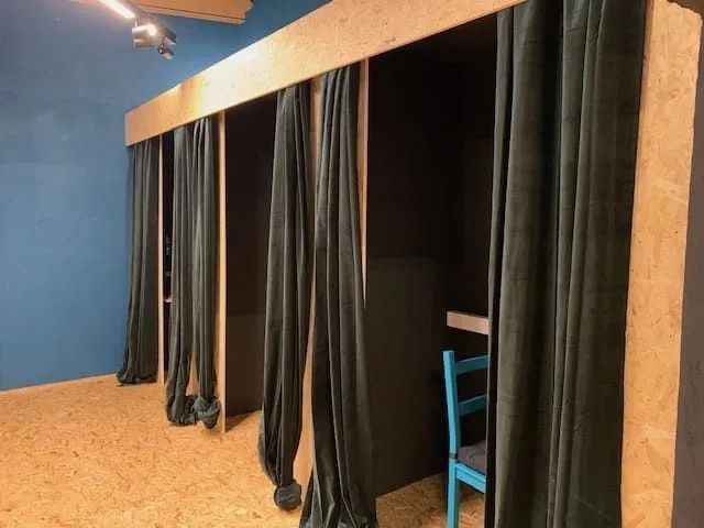 Inov'Art Coworking, Phone booth, La Farlède