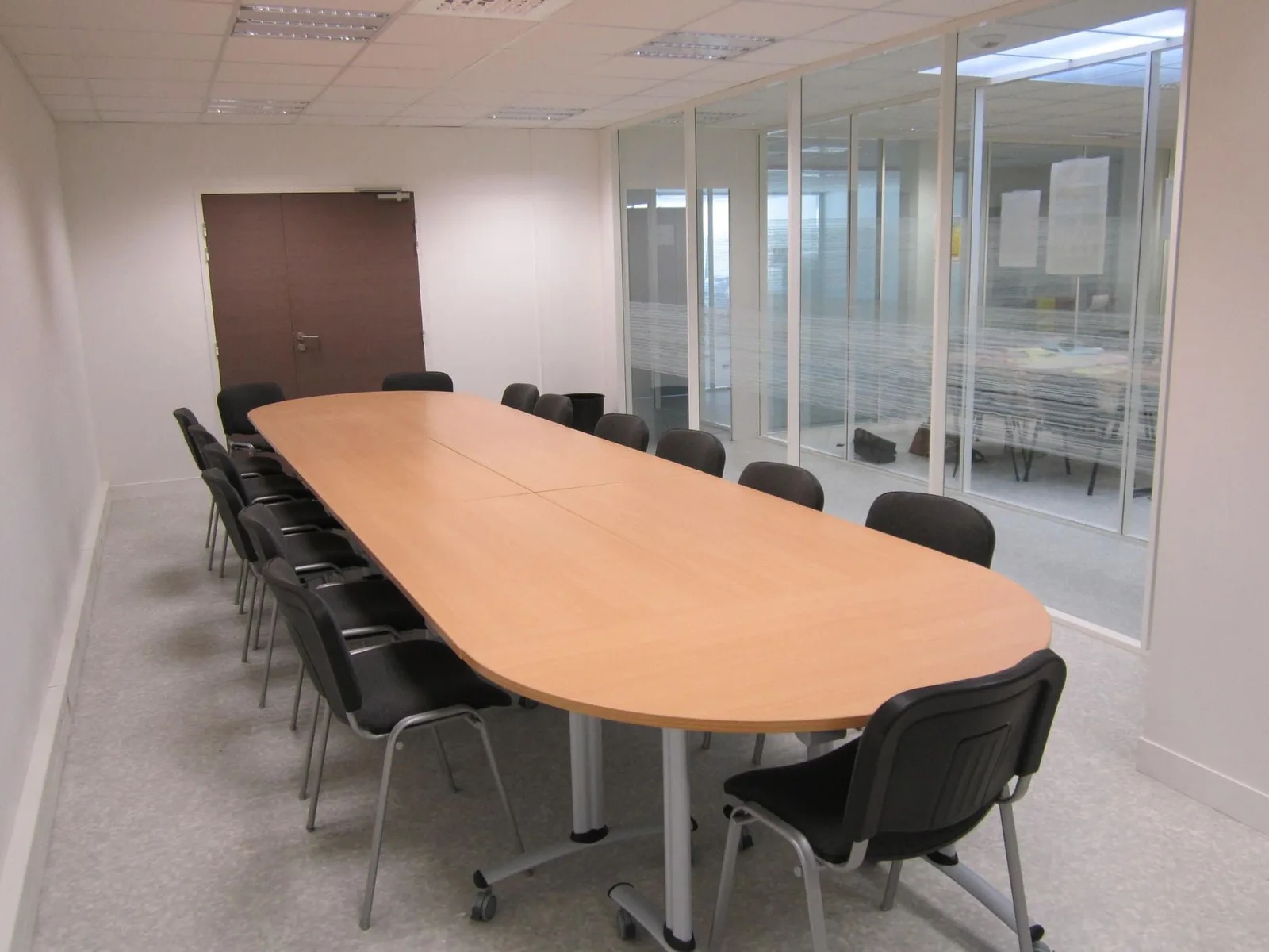 Integral Business Services, Salle de réunion 14 personnes, Lille