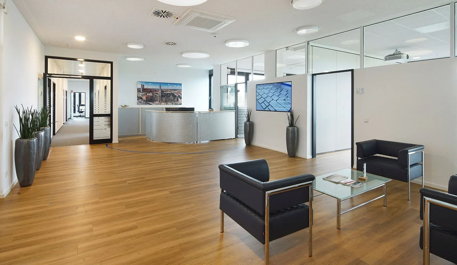 Ismaning Office, Empfang, Ismaning