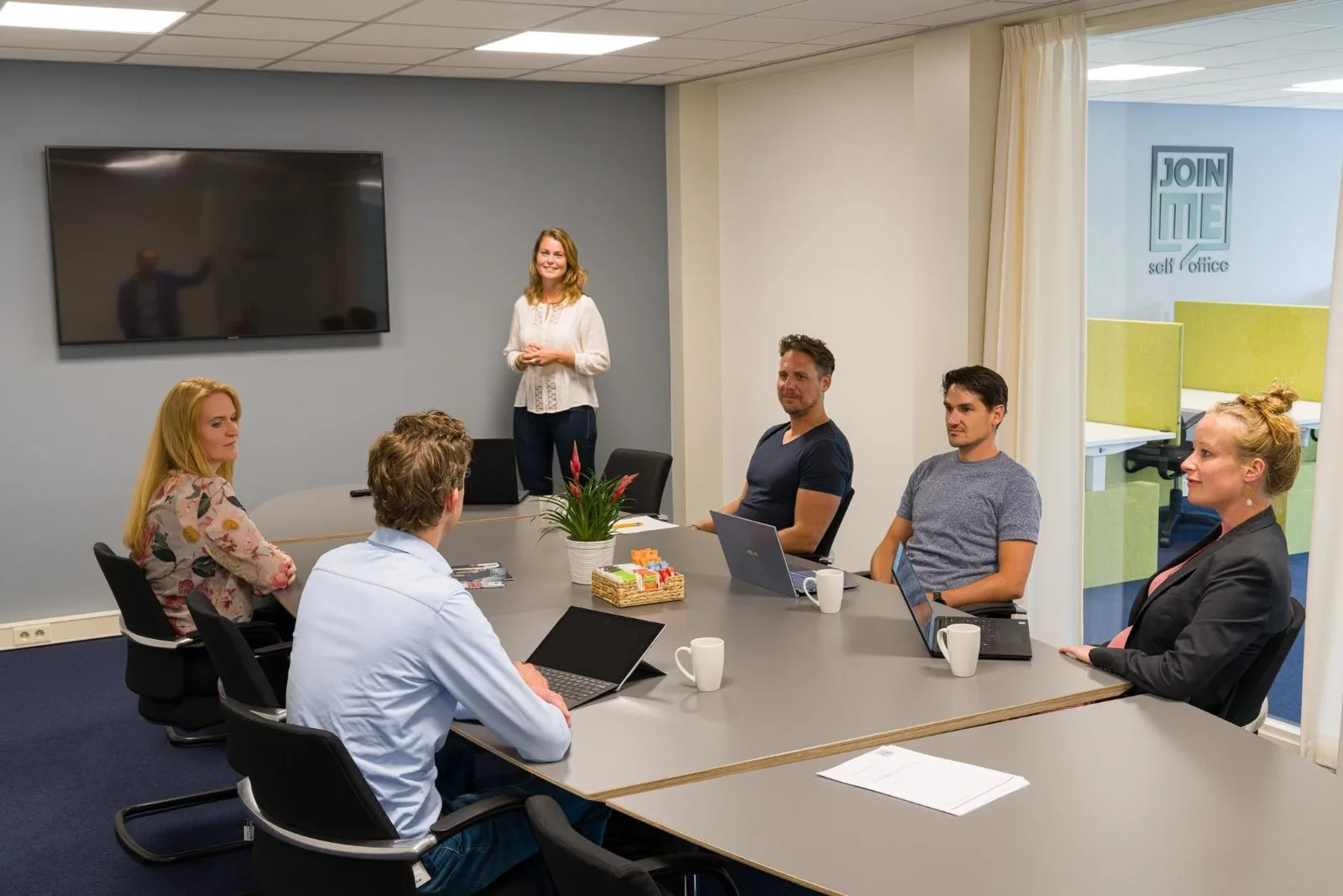 JOIN ME flex office, Vergaderruimte voor 8 personen, Haarlem