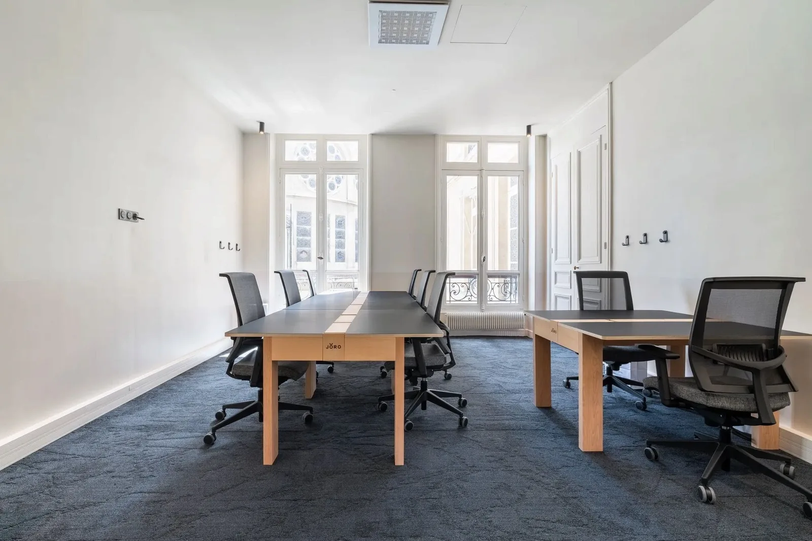 Joro 37 Châteaudun, Private office, 8 desks, Paris 9e