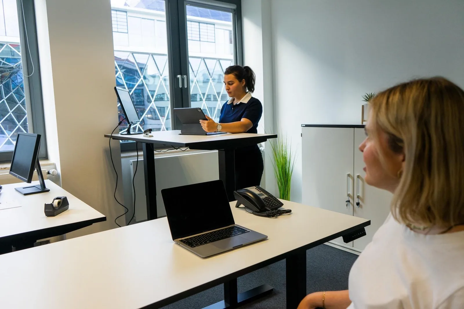 K-1 BusinessClub Ostend, Privatbüro mit 3 Arbeitsplätzen, Frankfurt am Main