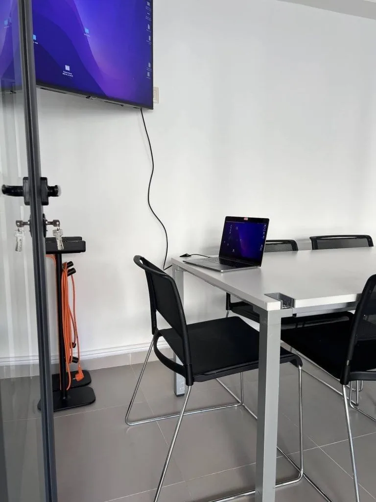 Keep Coworking, Meeting room for 4 people, Agadir