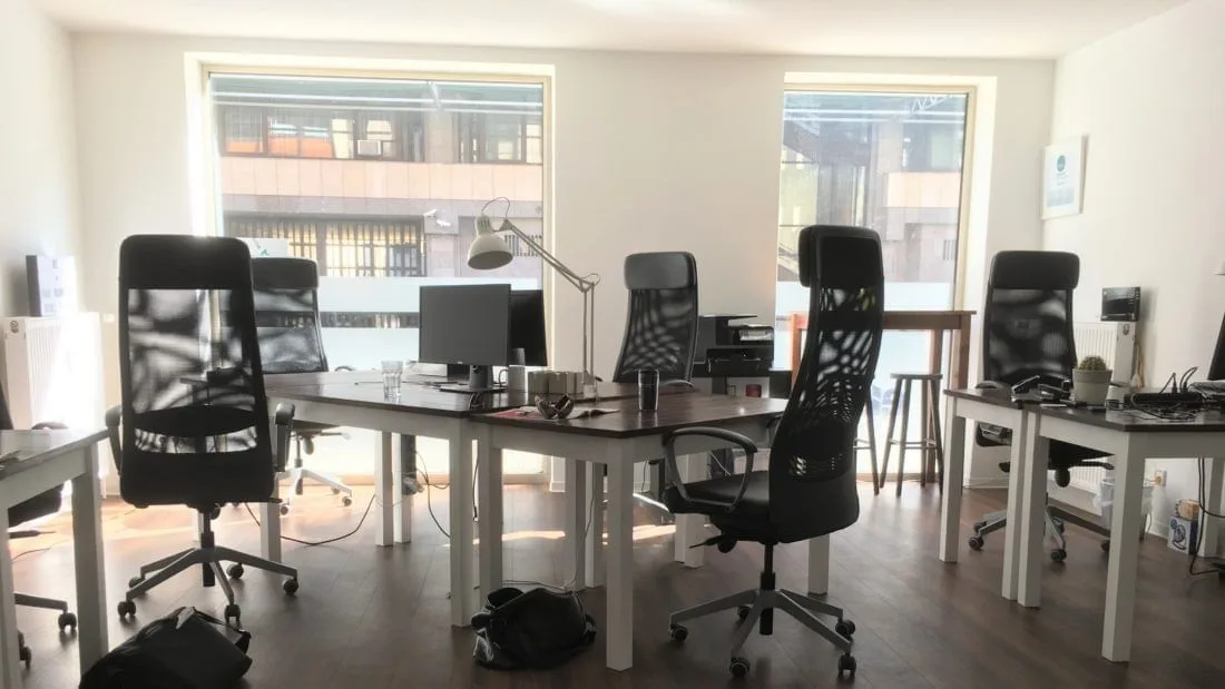 Kiez Büro Coworking Jägerstraße, Privatbüro mit 5 Arbeitsplätzen, Berlin