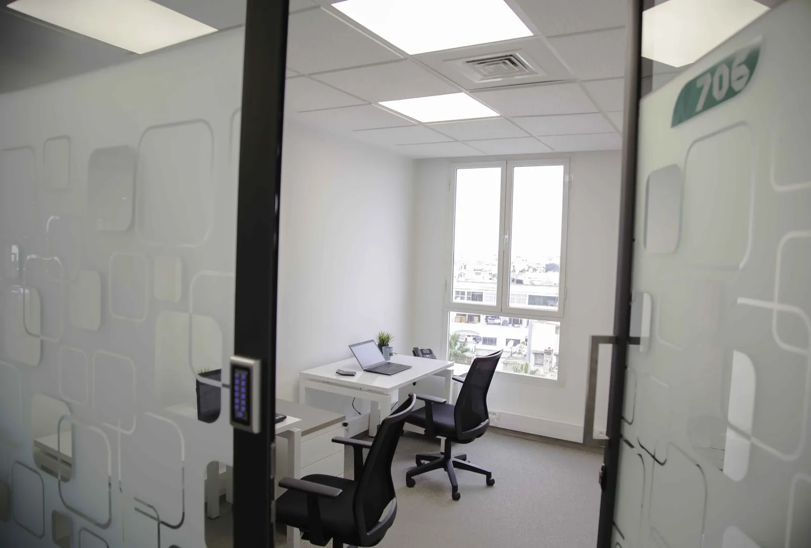 Kowork ANFA PLACE, Bureau privatif 2 postes, Casablanca