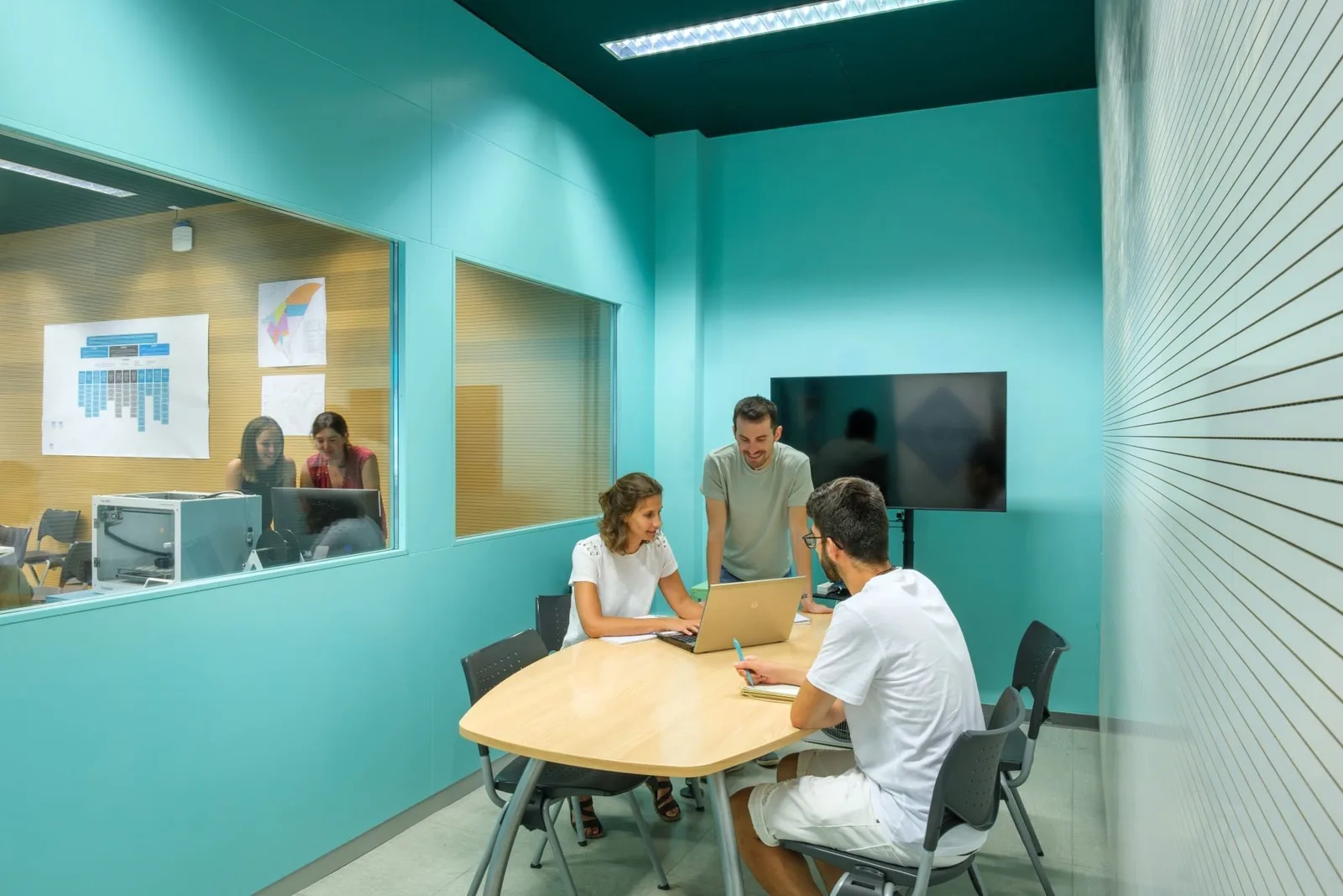 Lab Espai Coworking, Sala de reuniones para 6 personas, Manlleu