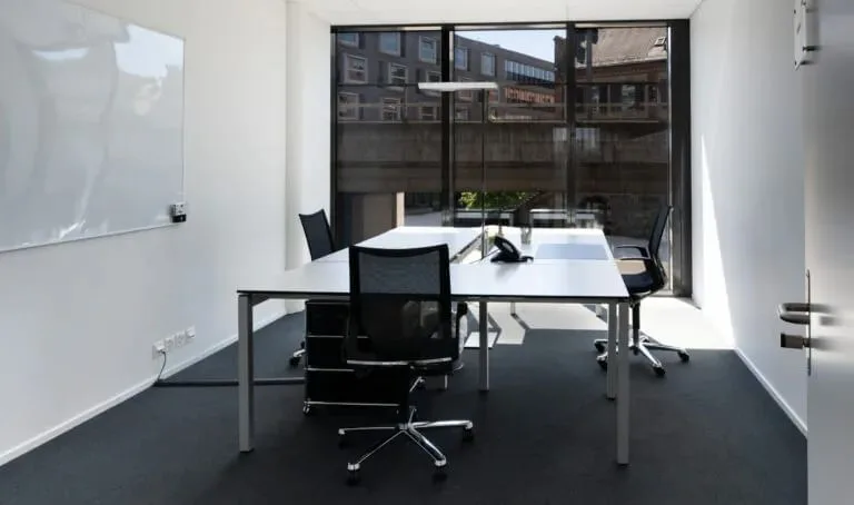Lakeside Business Center, Ufficio privato con 4 postazioni, Zugo