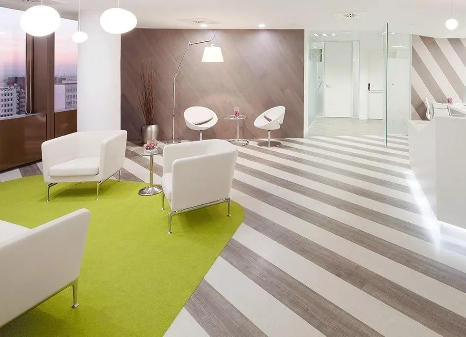 Lexington Jorge Juan 35, Reception, Madrid