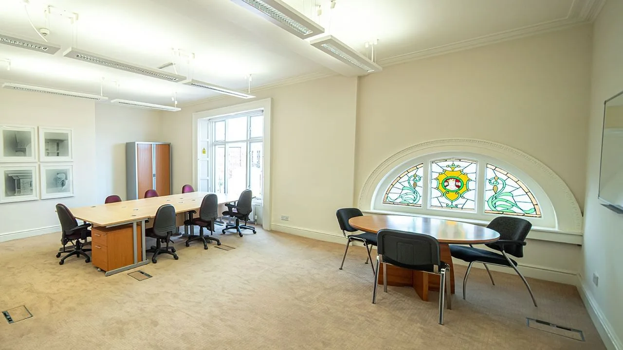 Lis Cara Business Centre Dublin, Salle de réunion 8 personnes, Dublin