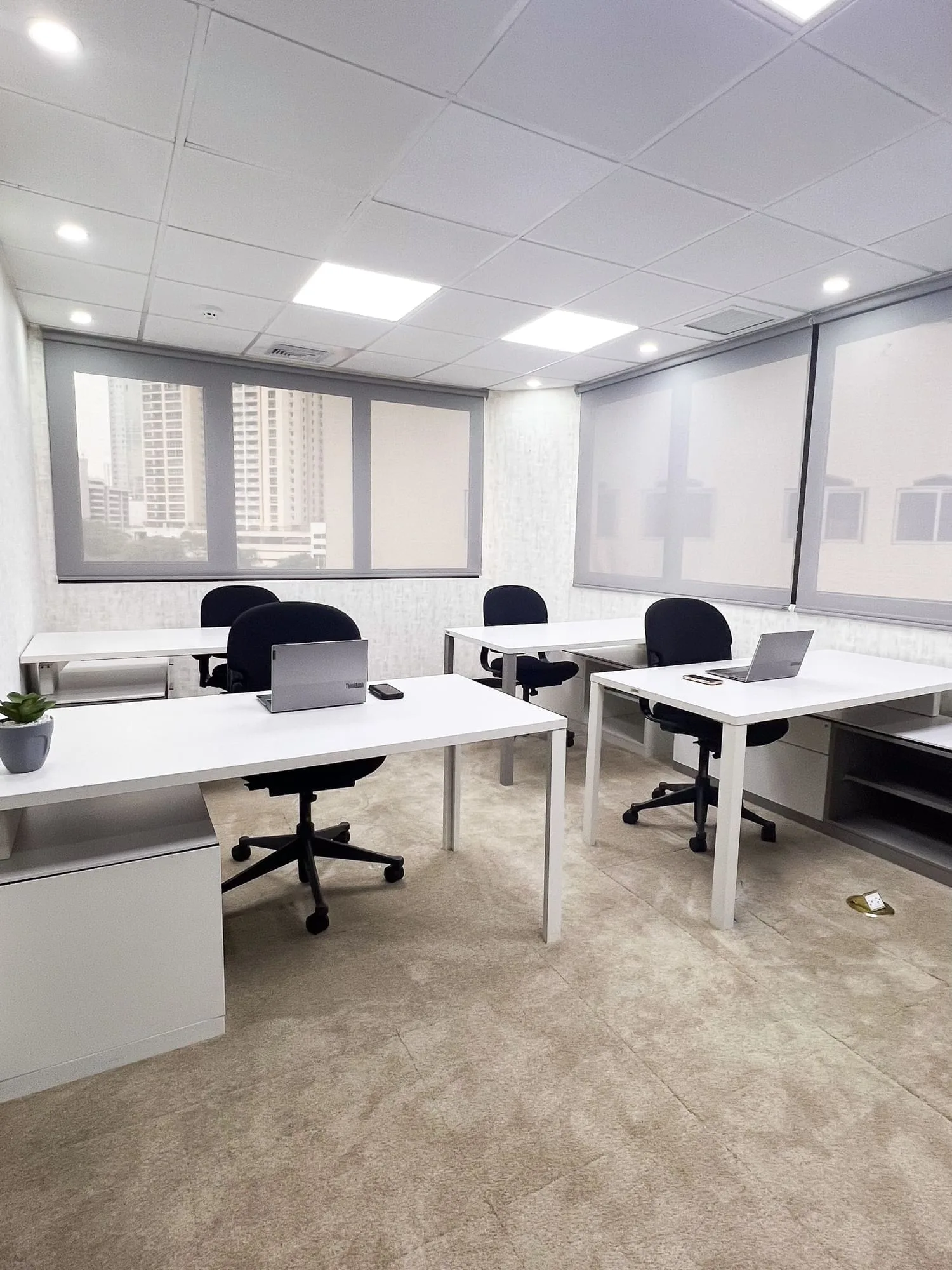 Logicenter Coworking, Despacho privado con 4 puestos, Panama City