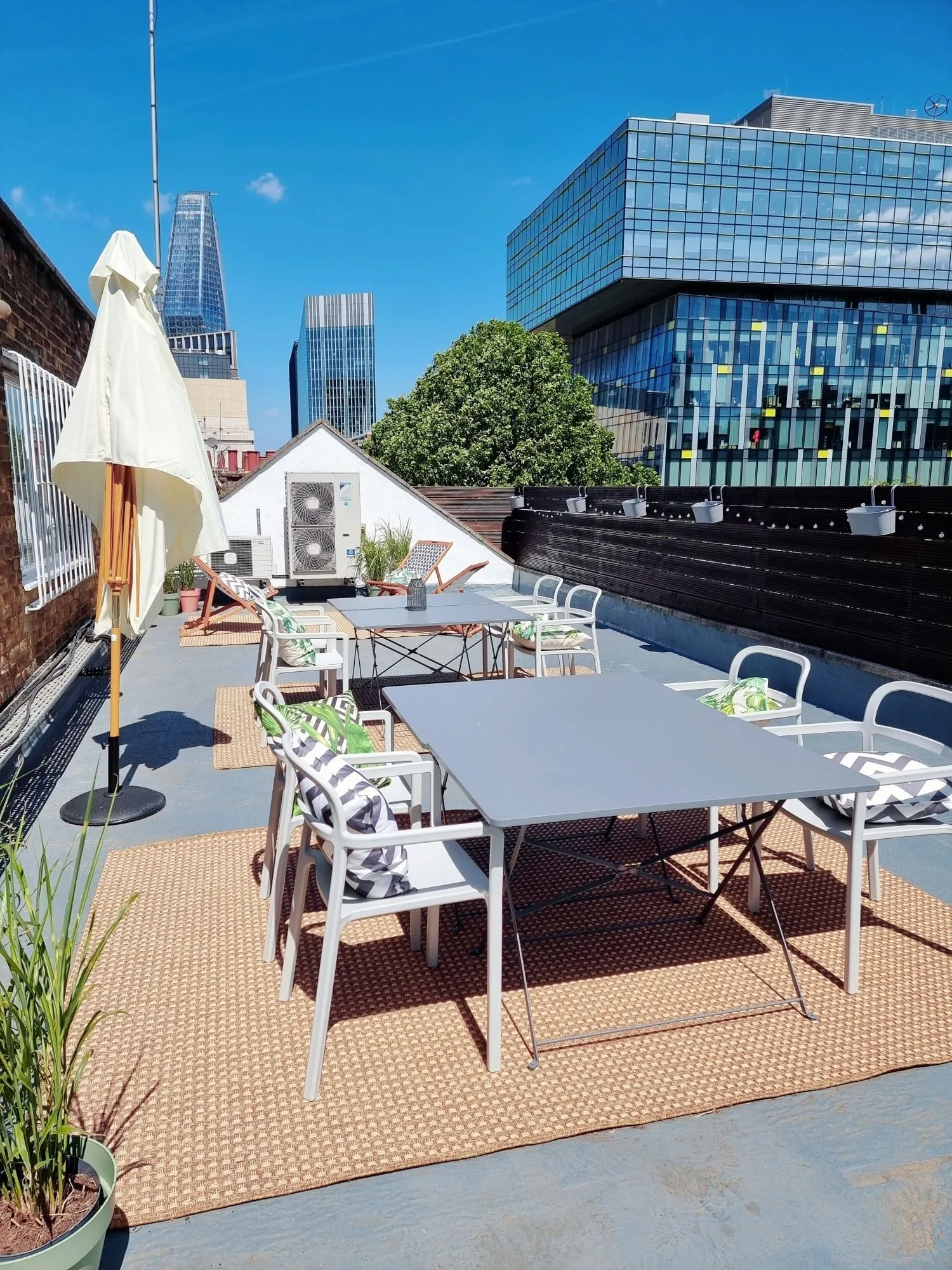 LRP Metro House, Terrasse et espace extérieur, Londres