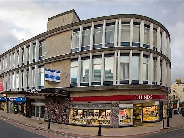 LRP Worthing, Façade, Worthing