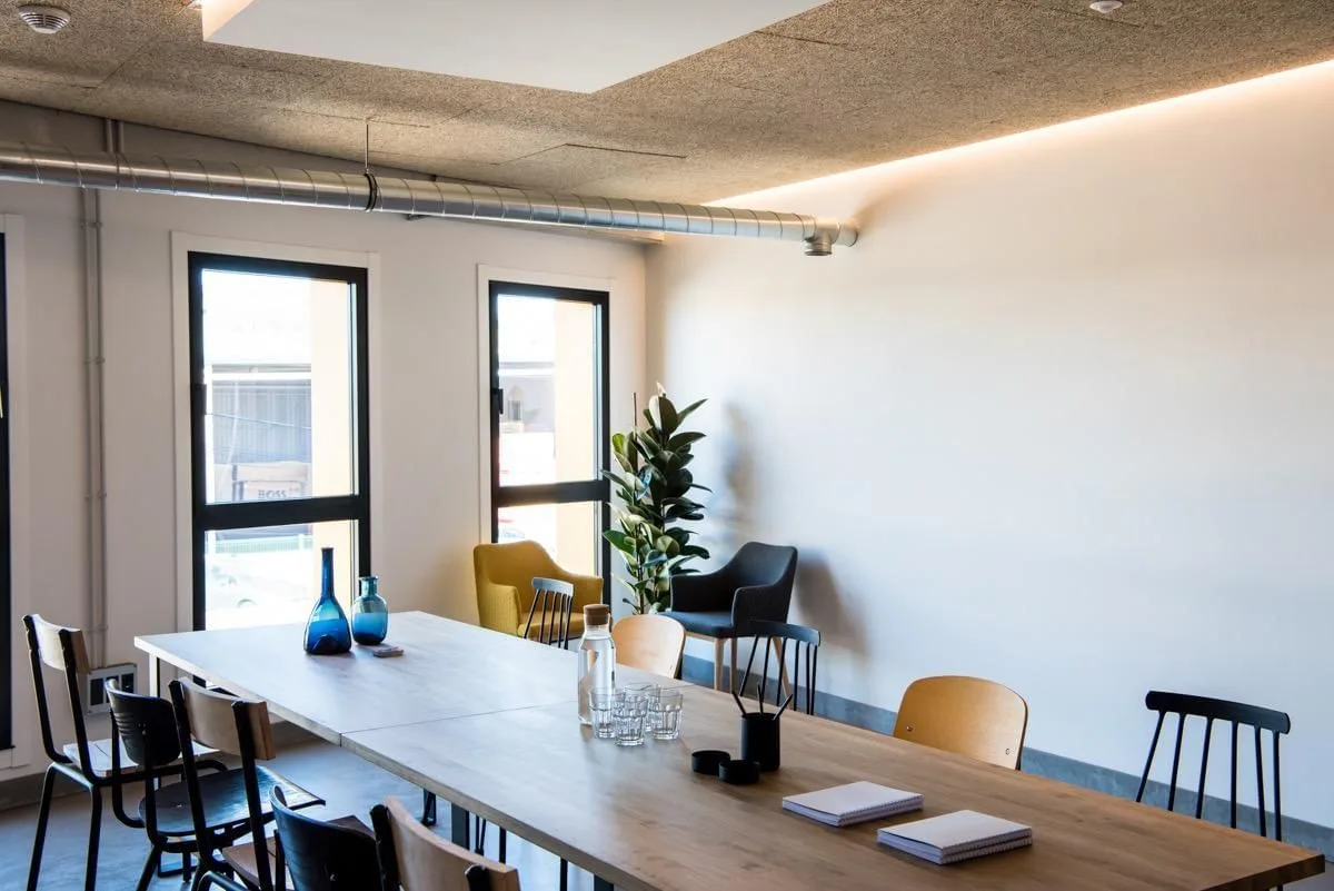 Lt51 Workspace, Meeting room for 8 people, A Telva
