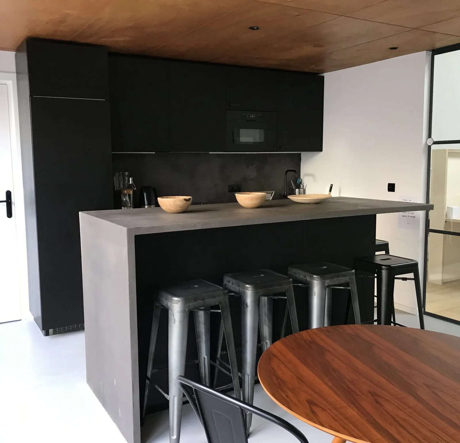 Luzine, Kitchen, Bordeaux