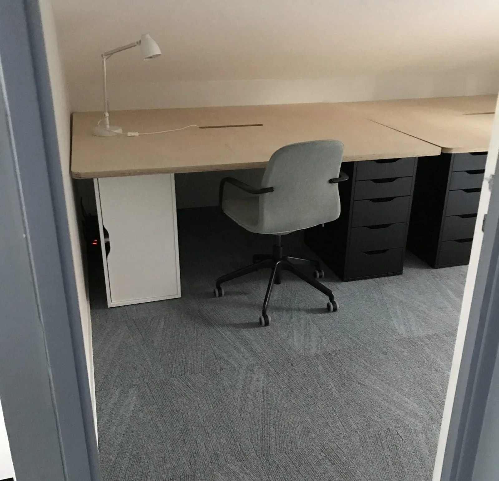 Luzine, Privatbüro mit 2 Arbeitsplätzen, Bordeaux