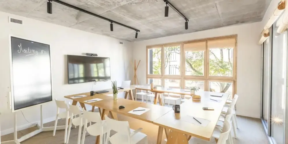 The Babel Community  | Montpellier, The Maasaï Room, Montpellier