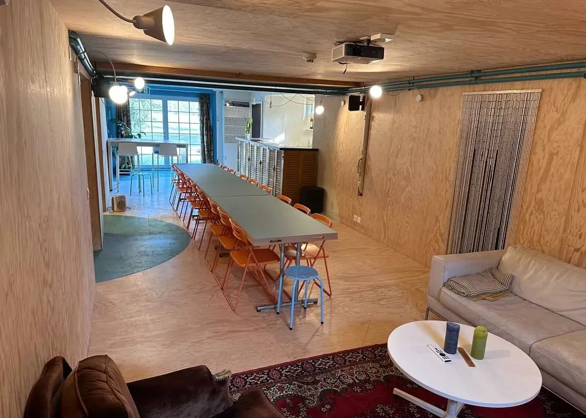 La Maison Blanche Monthey, Besprechungsraum für 20 Personen, Monthey