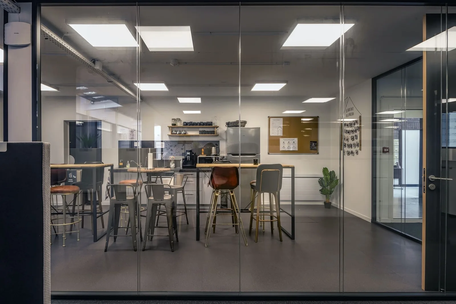 La Maison Du Coworking La cousinerie, Küche, Villeneuve-d'Ascq