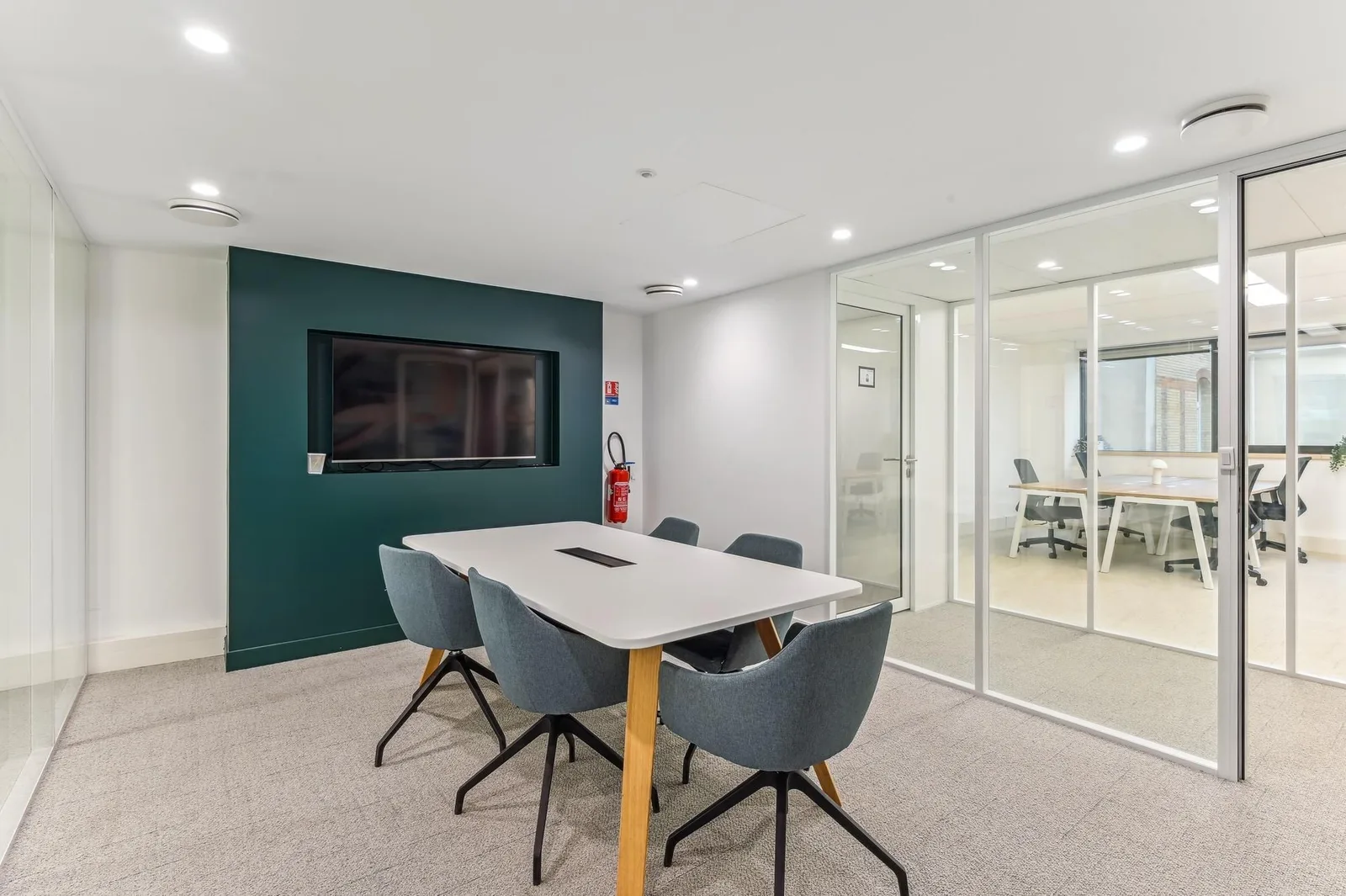 La Maison du Coworking Levallois Perret, Salle de réunion 6 personnes, Levallois-Perret