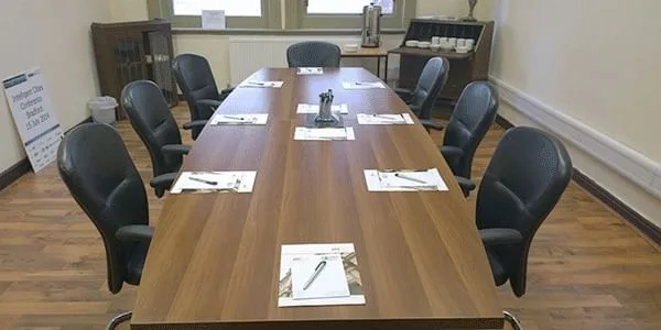 Malik House Business Centres, Salle de réunion 8 personnes, Bradford