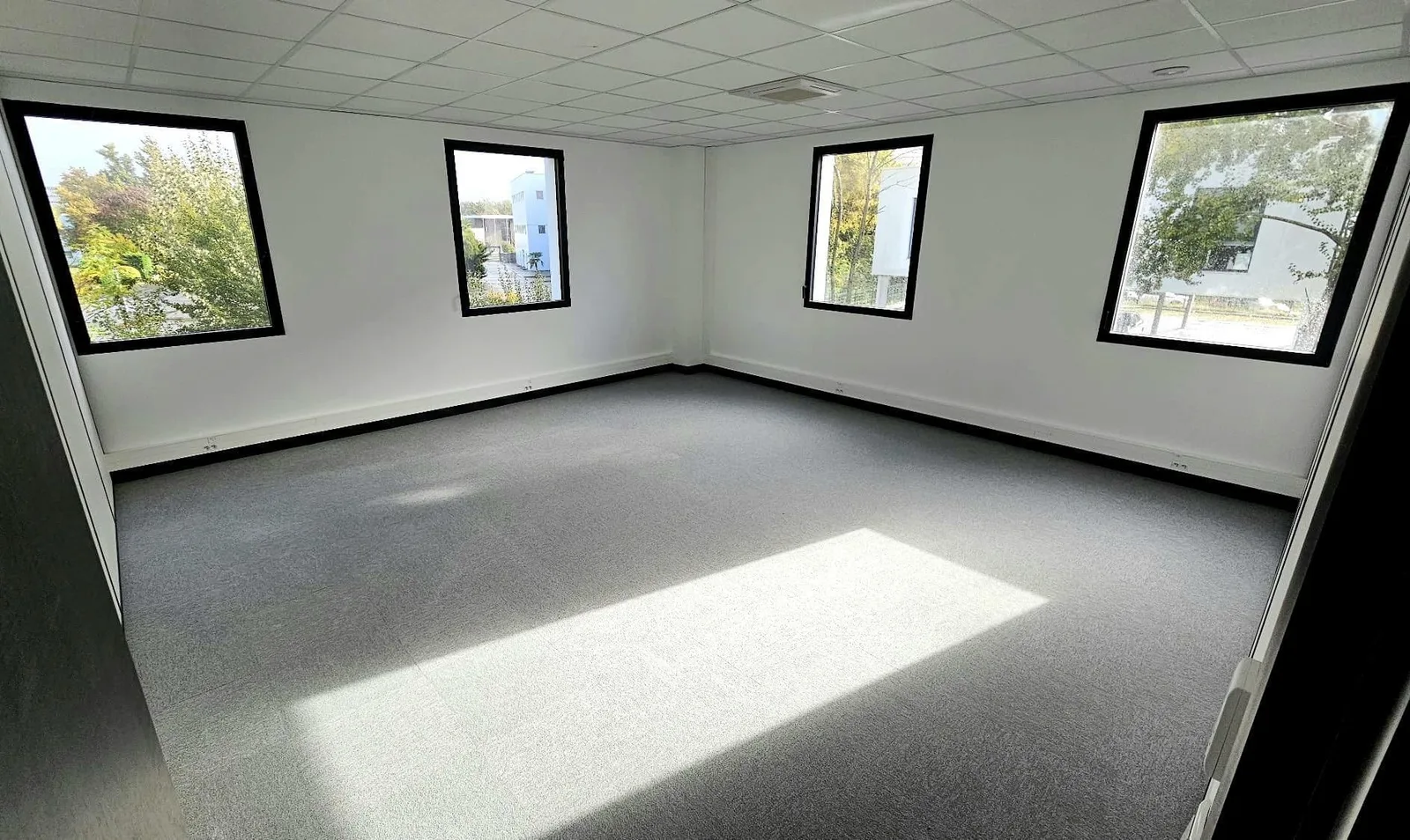 Masterwork, Privatbüro, Mérignac