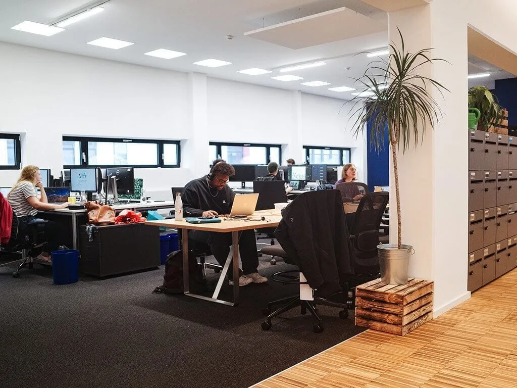 Media Lab Bayern, Großraumbüro, München