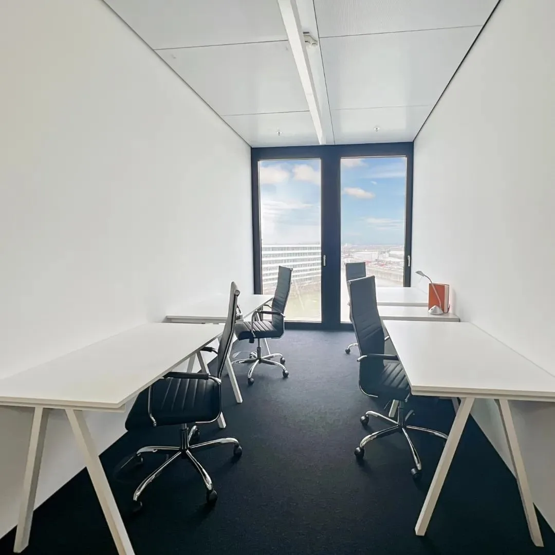 Medienhafen Office, Privatbüro mit 4 Arbeitsplätzen, Düsseldorf