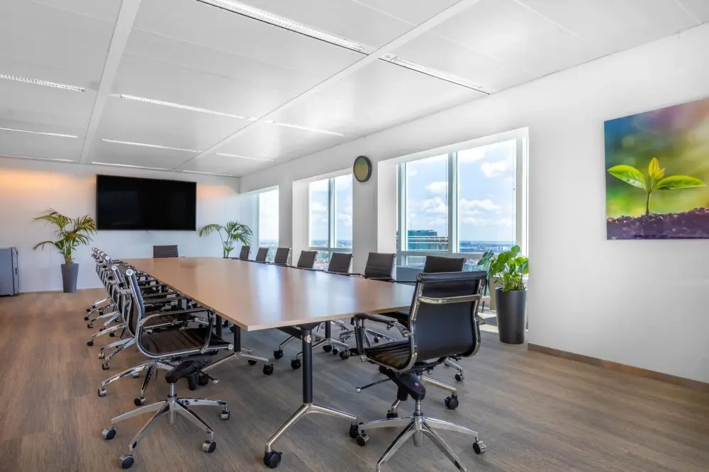 Regus Senningerberg, Luxembourg Airport Moonar, Meeting room MR-02, Senningerberg
