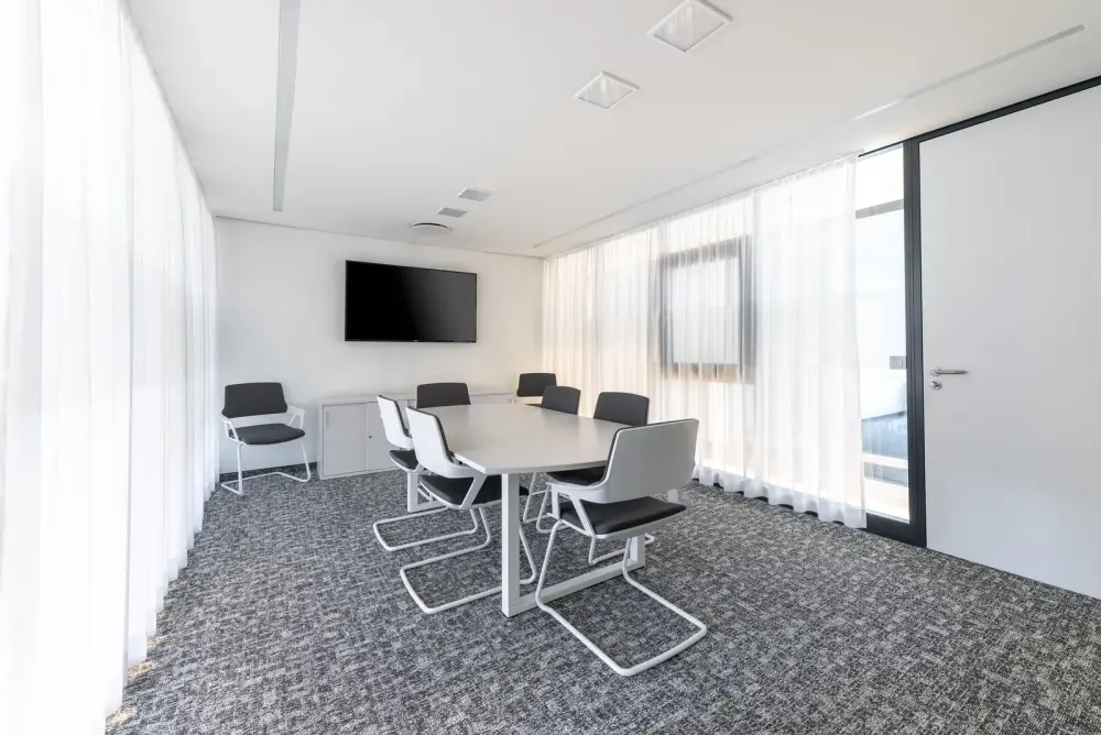 Regus Docks Bruxsel, Meeting room MR-03, Brussels