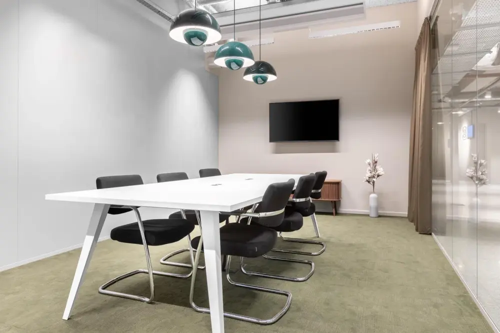 Regus SAPPORO, Odori, Meeting room Suzuran, Sapporo