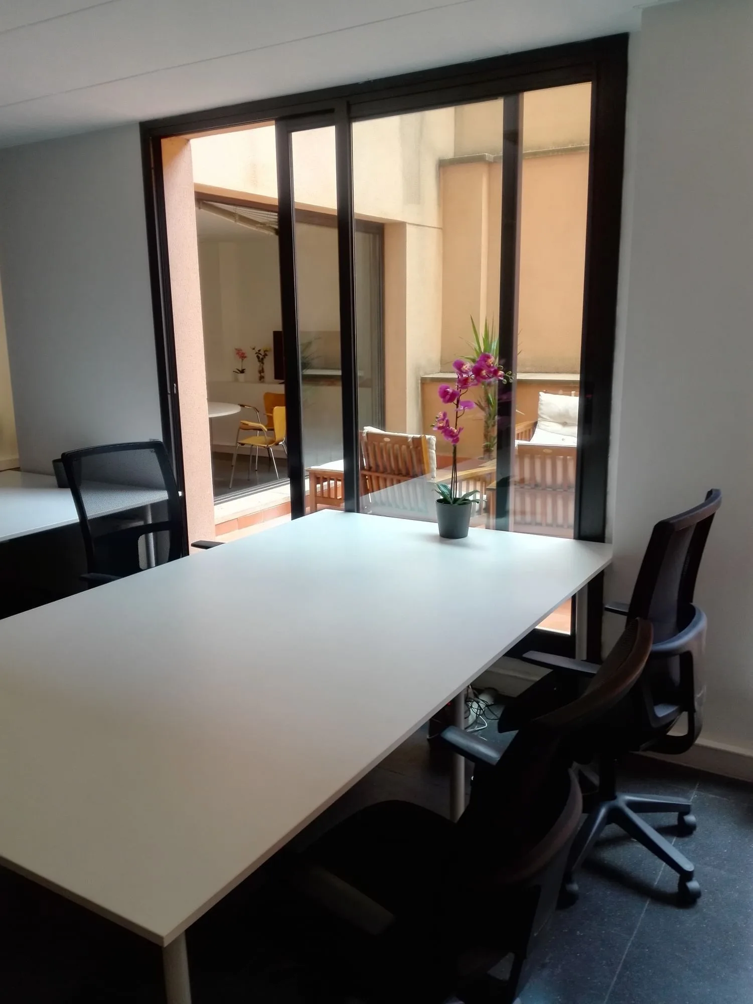 Mgcoworking , Bureau privatif 4 postes, Barcelone