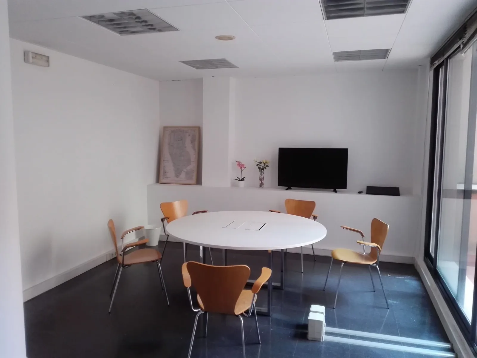 Mgcoworking , Sala de reuniones para 5 personas, Barcelona