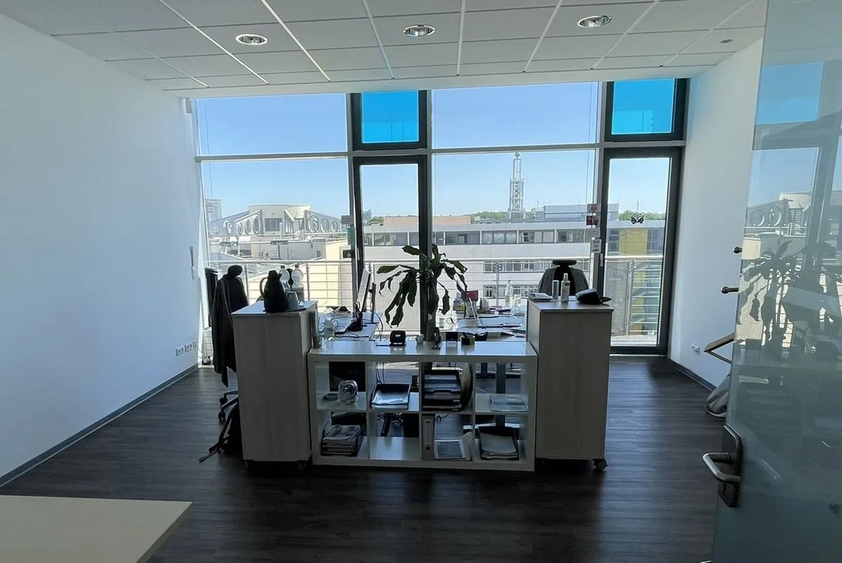 Mitten in Wolfsburg, Privatbüro mit 2 Arbeitsplätzen, Wolfsburg