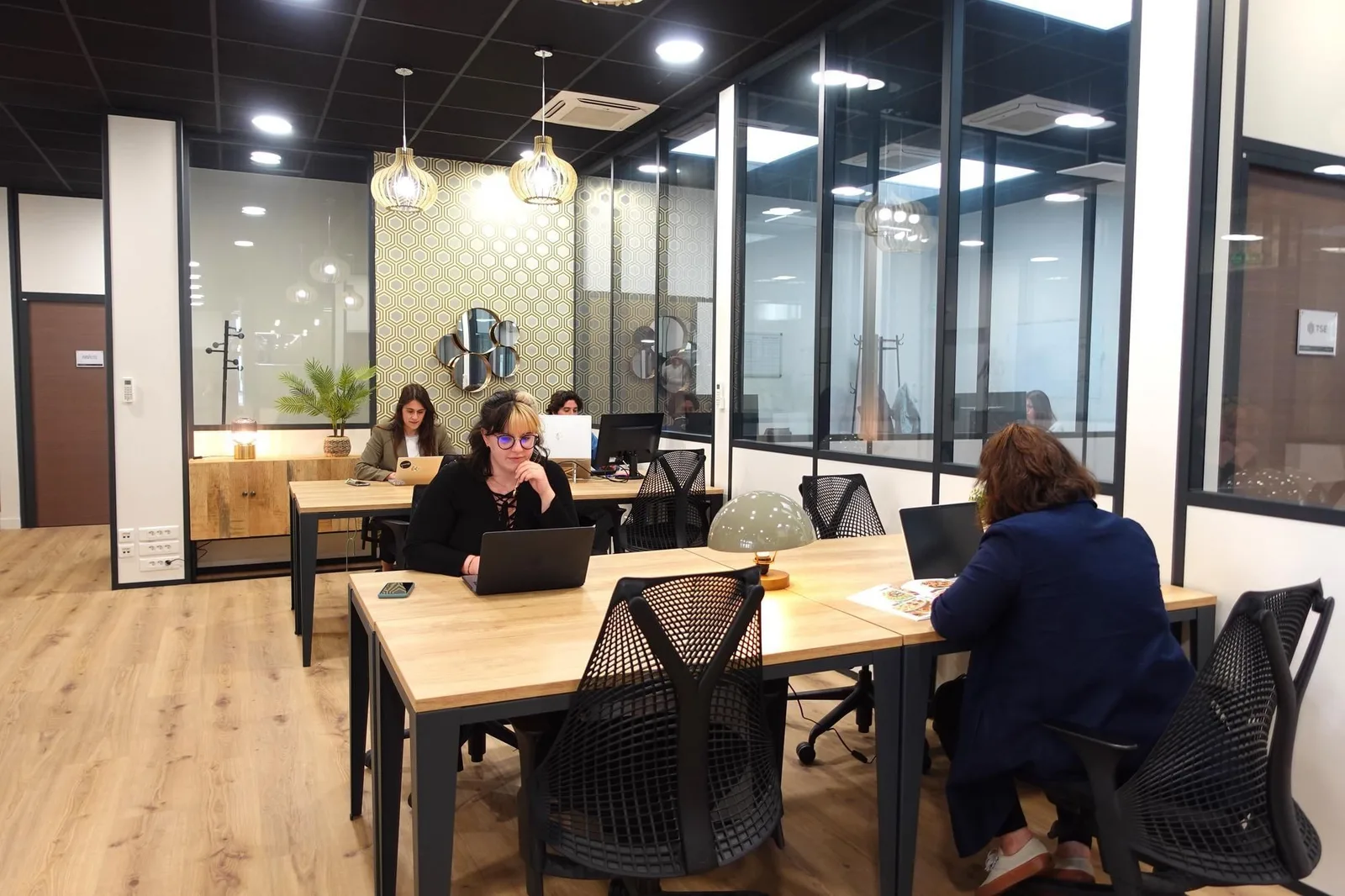 Mitwit Bordeaux République, Open-plan office, Bordeaux
