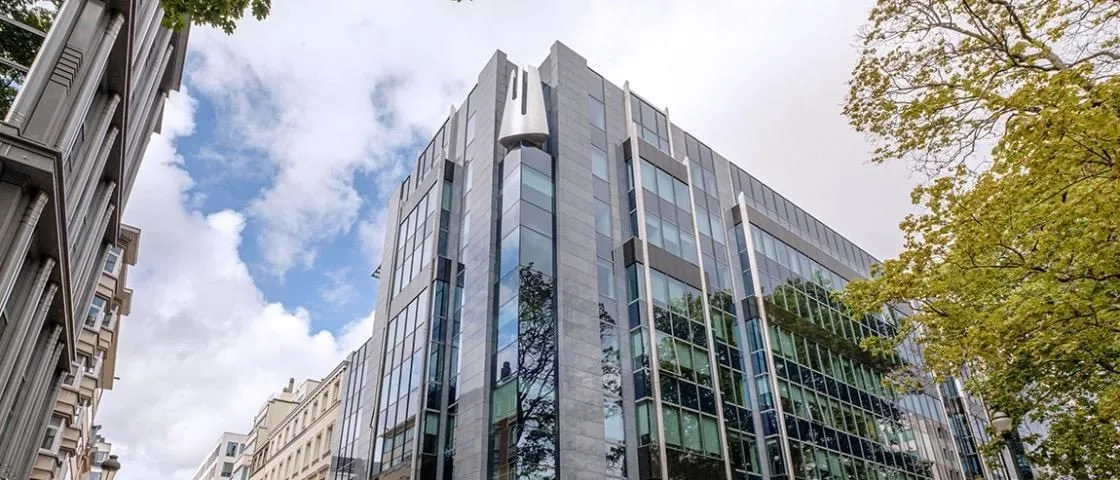 Mitwit Bruxelles Parlement EU, Gevel van het gebouw, Brussel