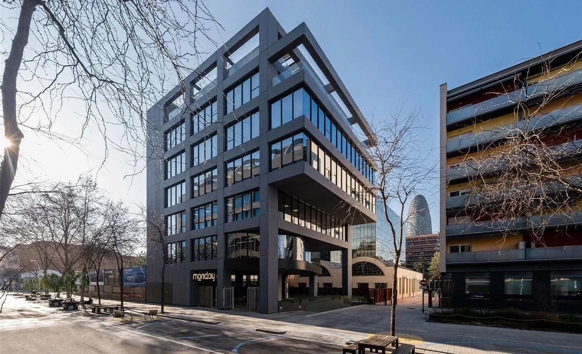 Monday Arroba, Building facade, Barcelona
