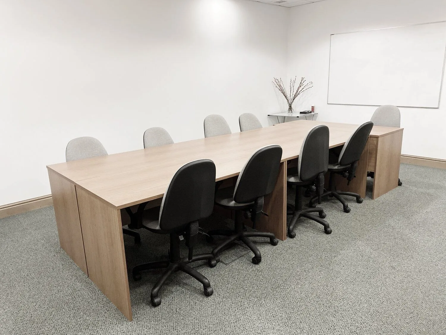 De Montfort House, Meeting room for 9 people, Evesham