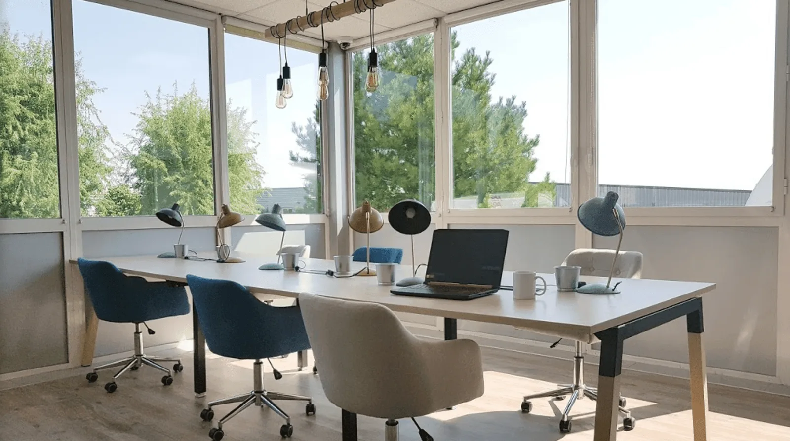 Monts Coworking , Bureau privatif 6 postes, Messimy