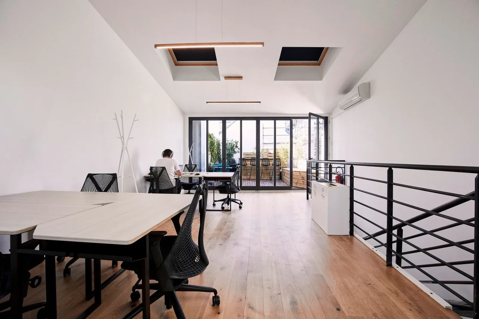 Morning Ledru Rollin, Private office, 6 desks, Paris 12e