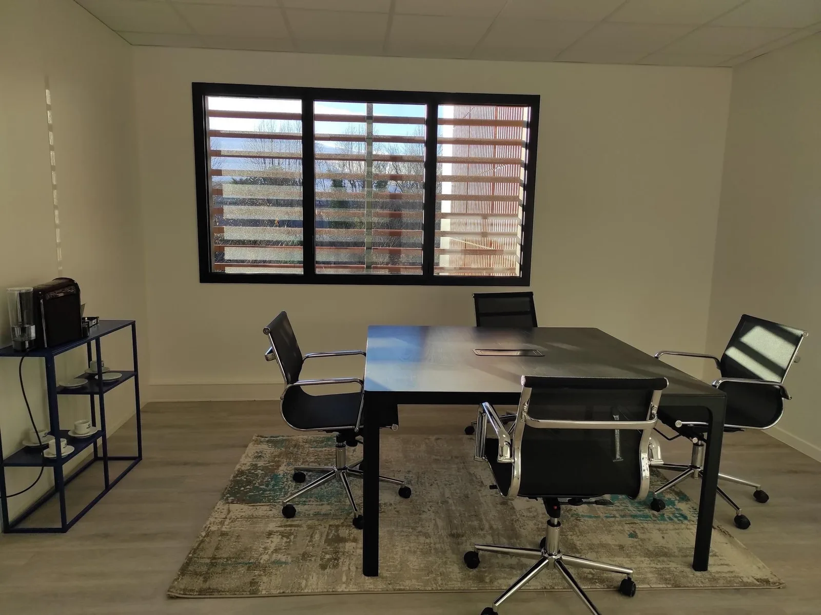 Morphoburo Venelles, Salle de réunion 4 personnes, Venelles
