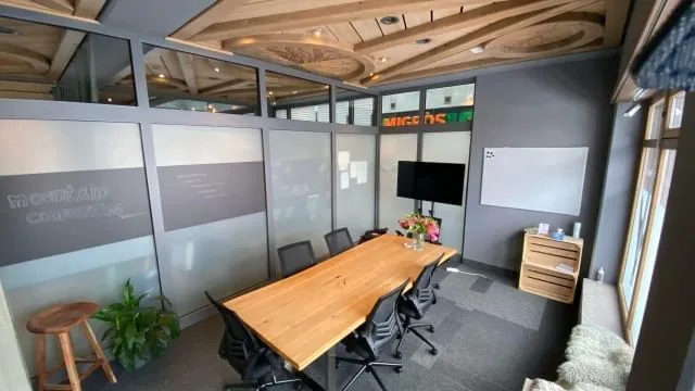 Mountain Coworking Rocks, Besprechungsraum für 6 Personen, Engelberg