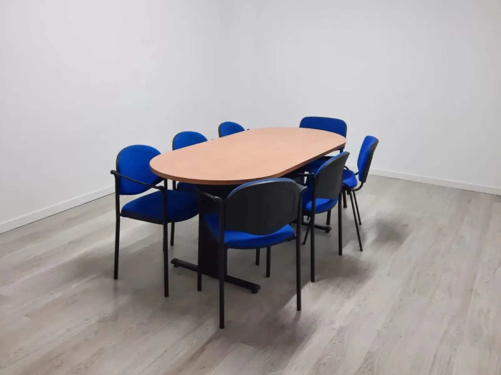 My Office, Meeting room for 7 people, Póvoa de Lanhoso
