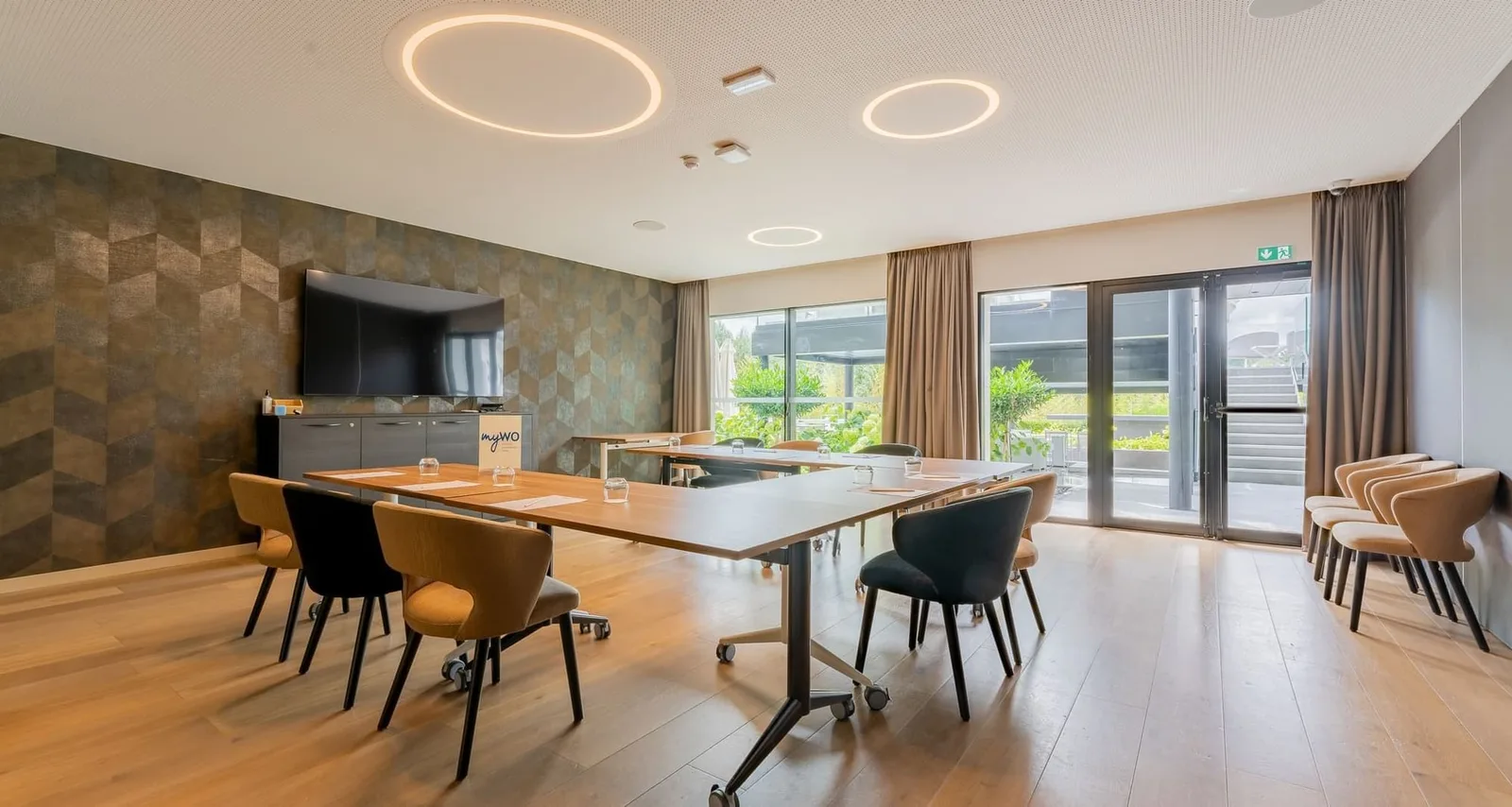 myWO Arras, Meeting room for 12 people, Anzin Saint Aubin