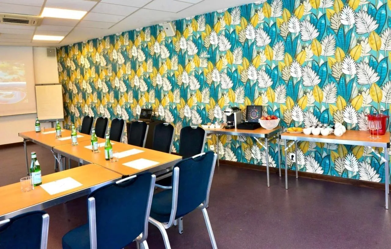 myWO Aubagne Géménos, Meeting room for 12 people, Gémenos