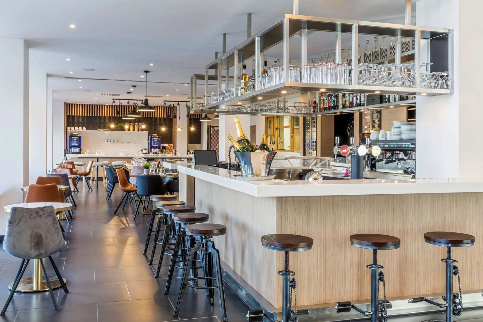 myWO Brest, Cafétéria, Brest