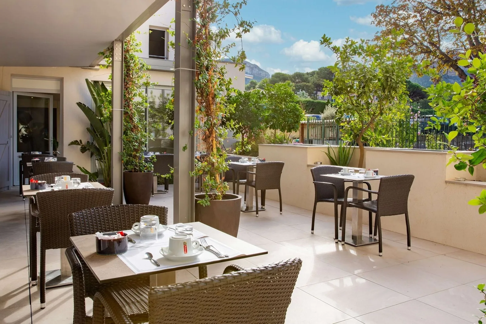 myWO Cassis Centre, Terrace and outdoor space, Cassis
