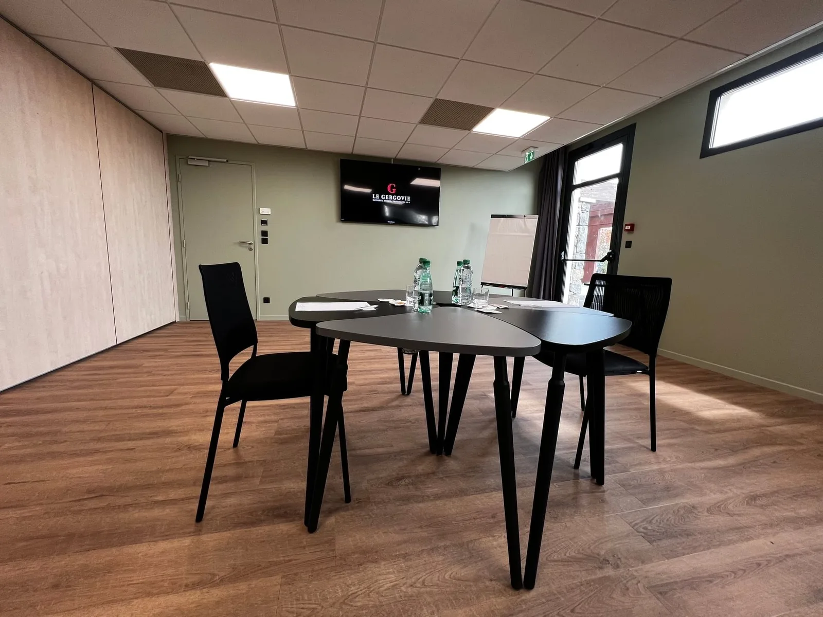 myWO Clermont-Ferrand Zénith, Meeting room for 3 people, Perignat les sarlieve