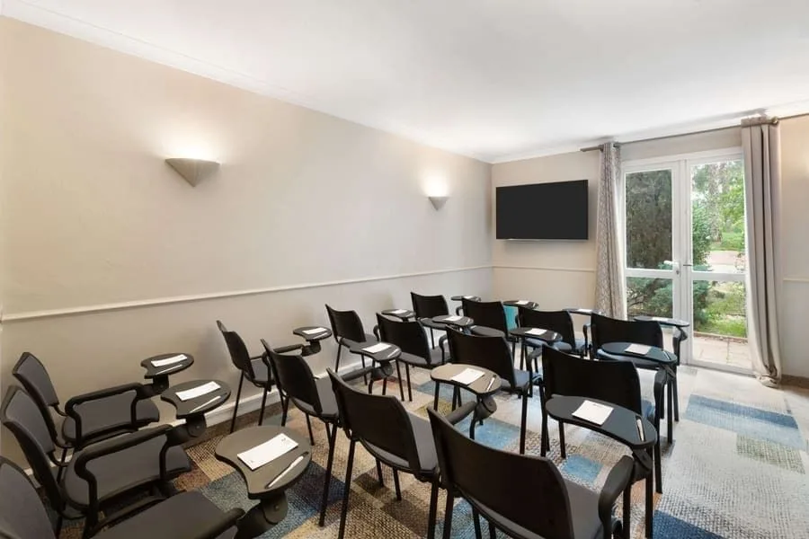 myWO Hyères, Schulungsraum für 14 Personen, Hyères