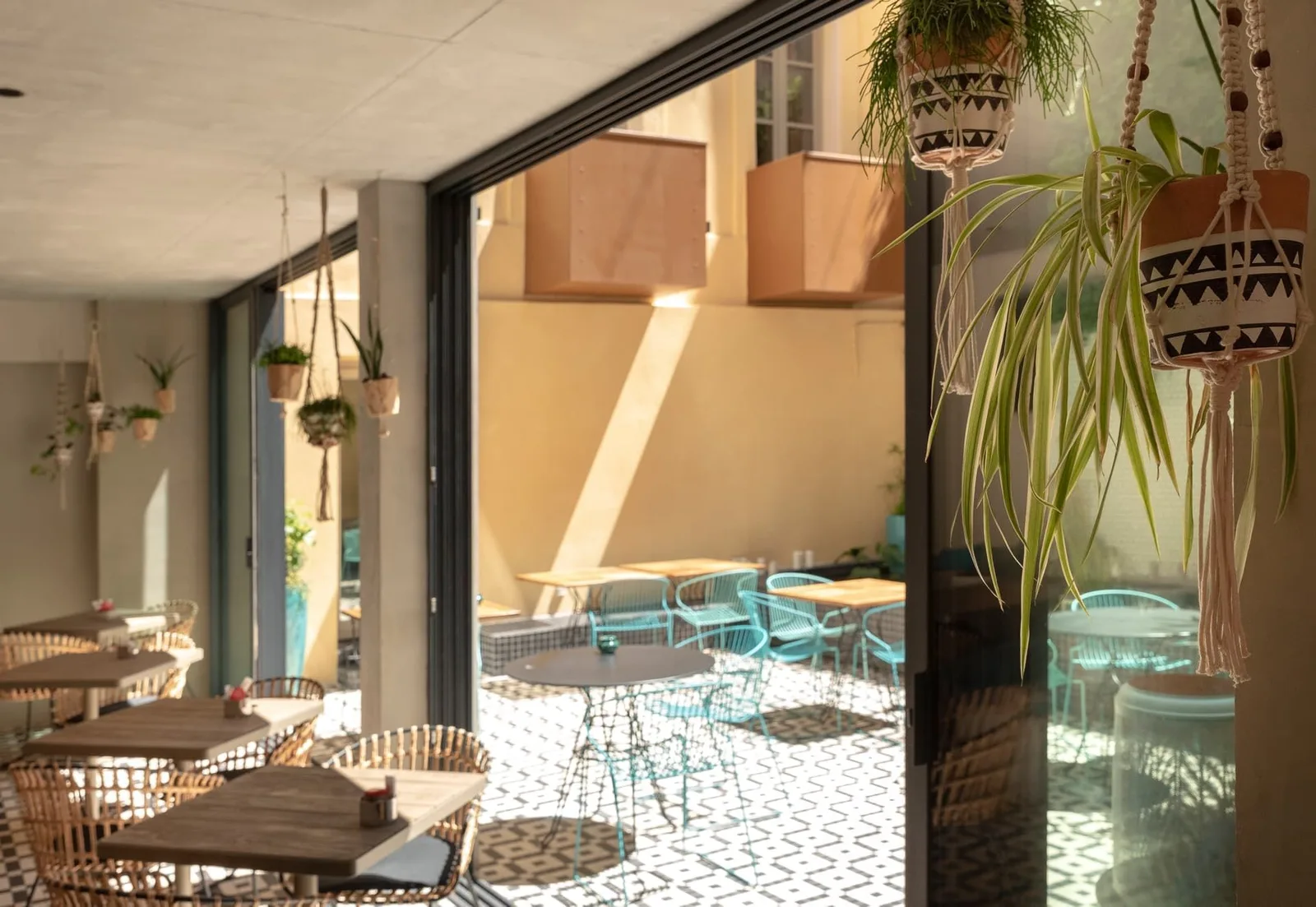 myWO Marseille Joliette, Terrace and outdoor space, Marseille 2e