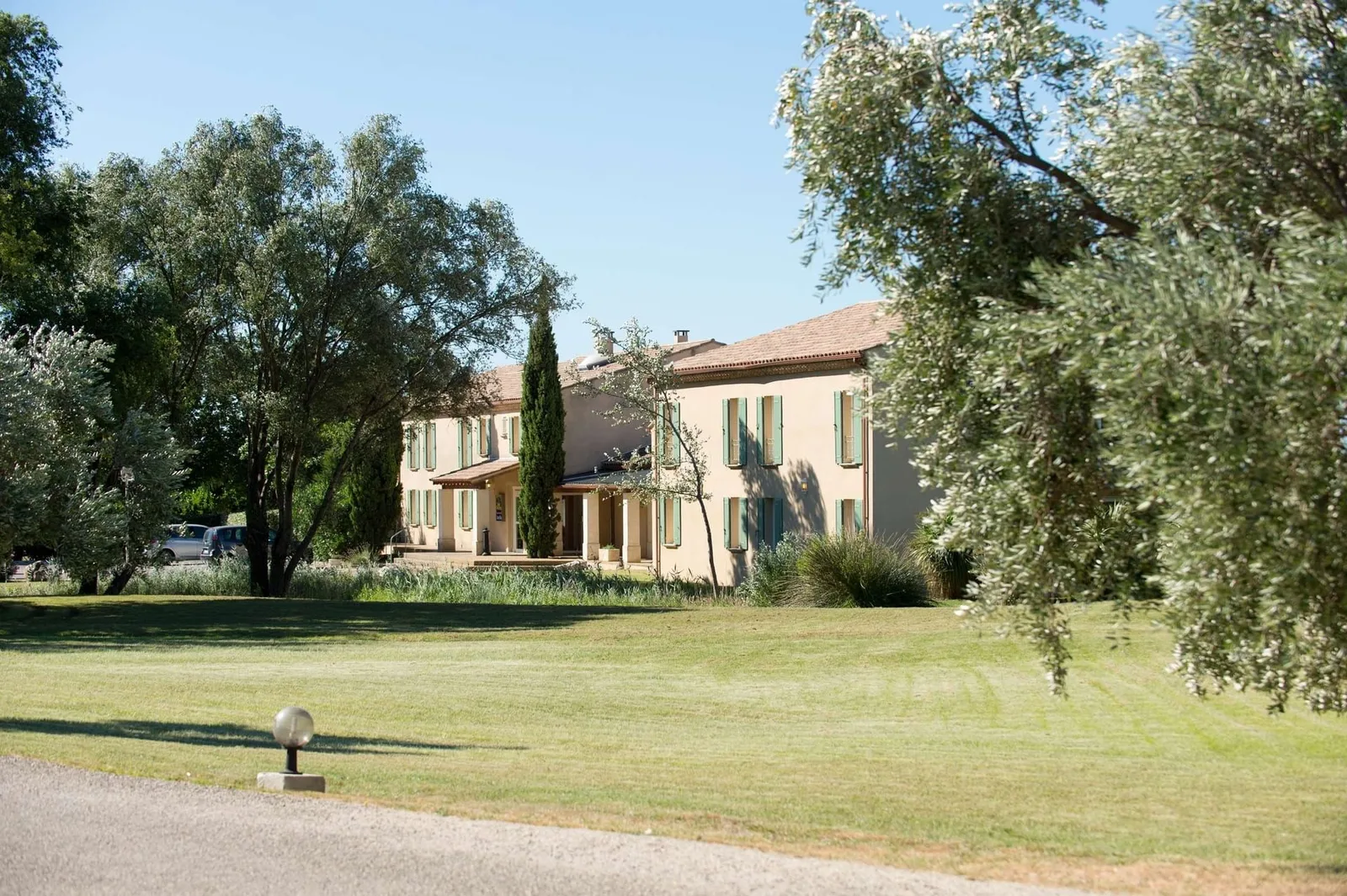 myWO Maussane-les-Alpilles, Gebäudefassade, Maussane-les-Alpilles
